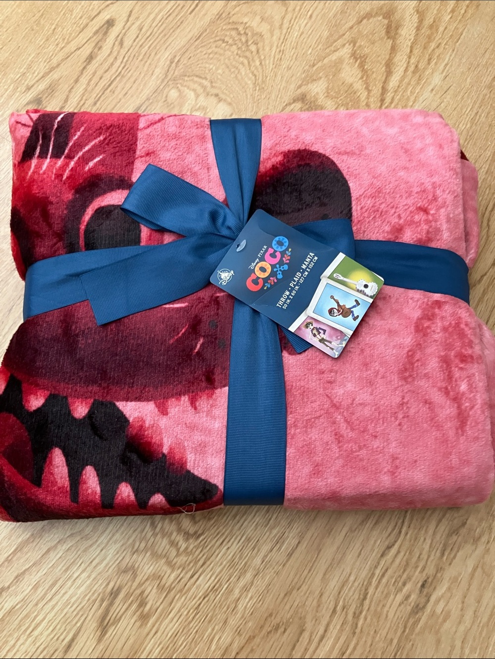 DISNEY COCO Dante Plush Character Throw Blanket. 50x60.  NWT